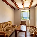 Pet Friendly Home In Viganj Vikendica *