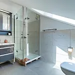 5 Bedroom Gorgeous In Σπίτι διακοπών Viganj