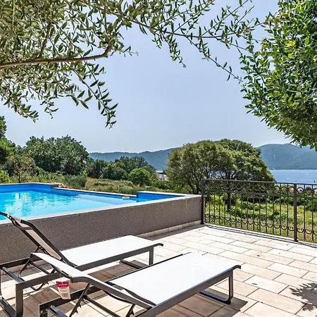 Ferienhaus 5 Bedroom Gorgeous In *