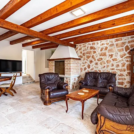 Ferienhaus 5 Bedroom Gorgeous In *