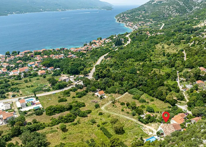 5 Bedroom Gorgeous In بيت للعطل