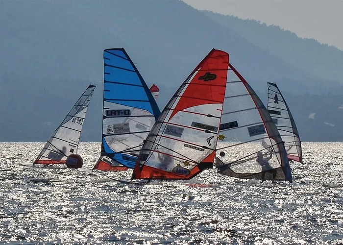 بيت للعطل 5 Bedroom Gorgeous In *